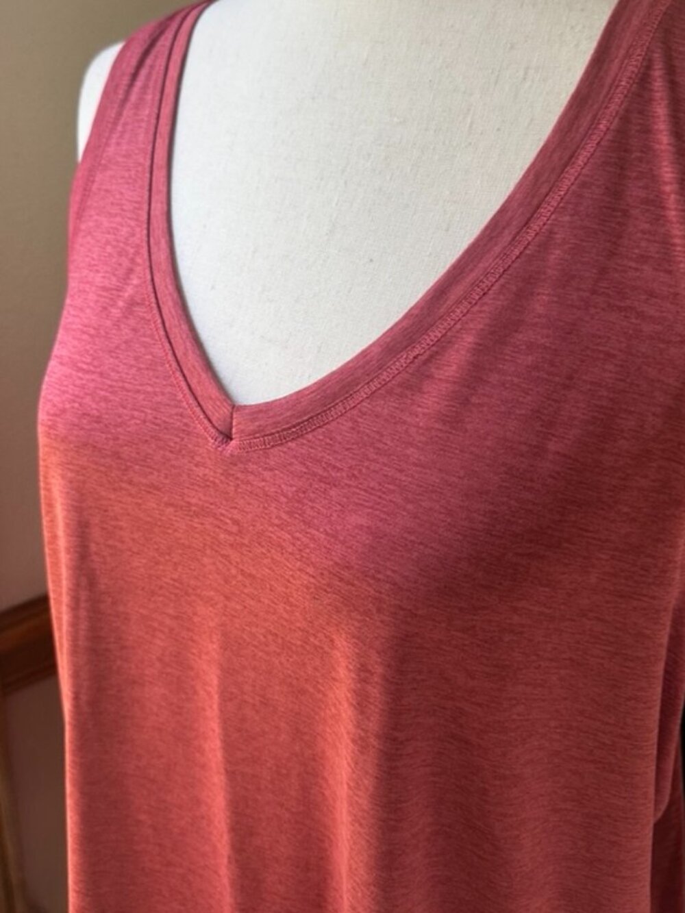 Eddie Bauer V Neck Womens Tank, L Tall